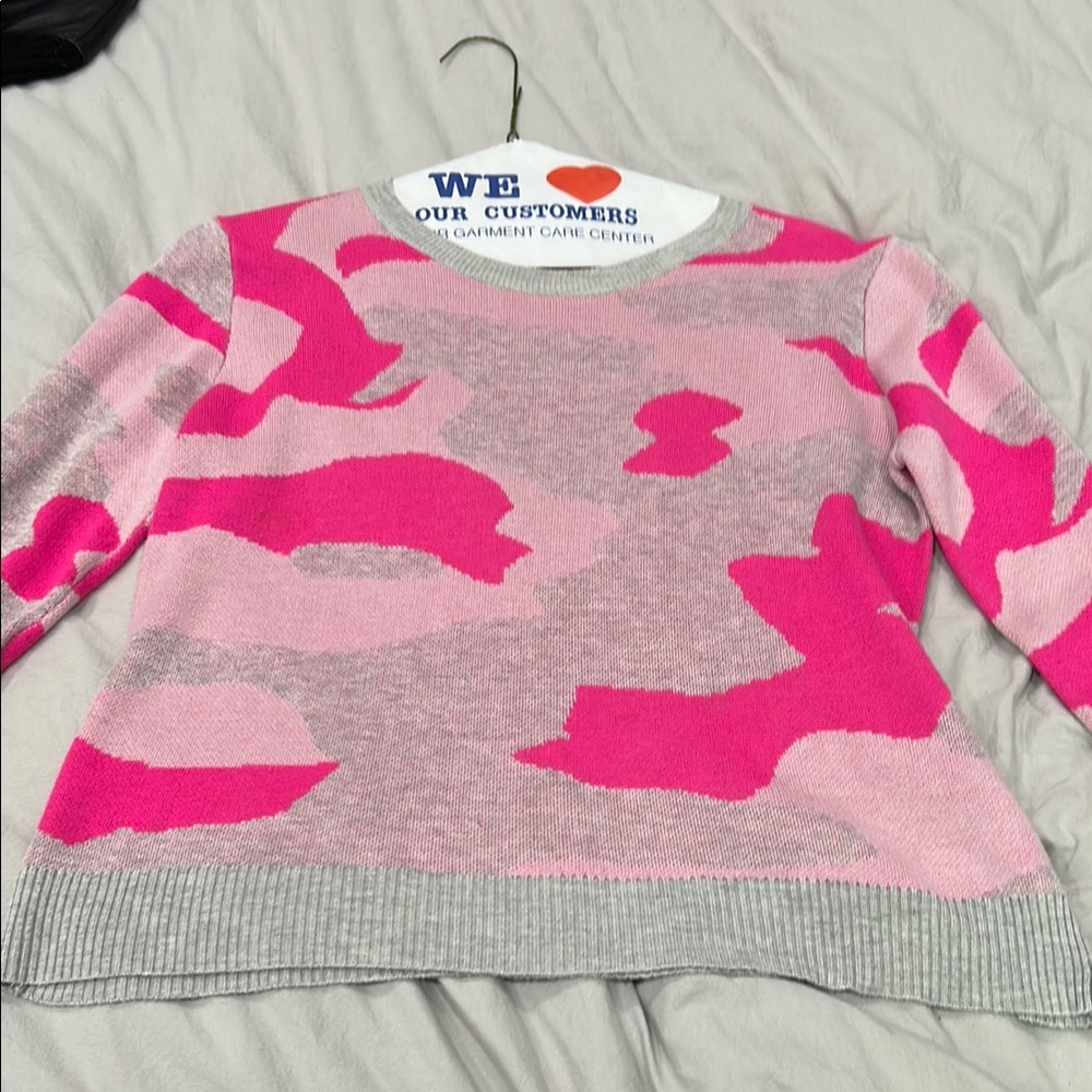 Fate Pink and Gray Knit Sweater Pink Camo Top Small S